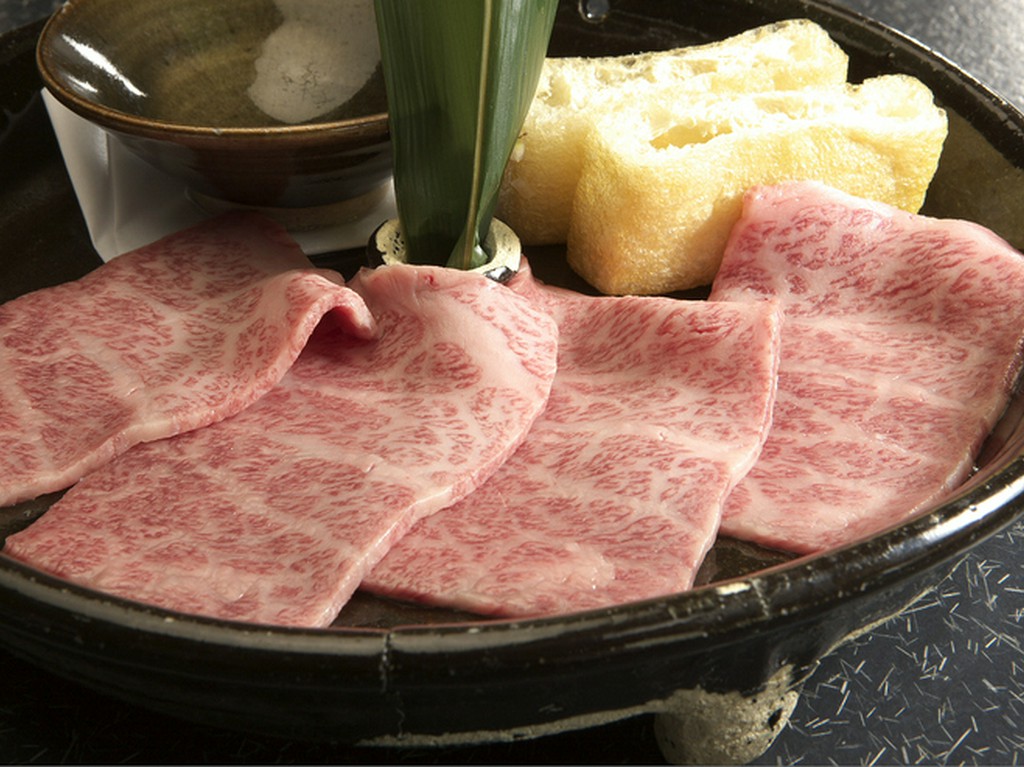 素材にこだわり、品薄な日もある『ザブトン』