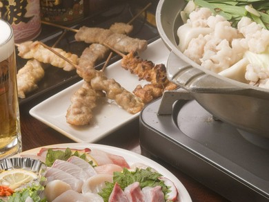 刺盛付 飲み放題コース 3500円~。24名様収容のお座敷席も