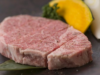 最も柔らかく、上品な味わいの『ヒレ』