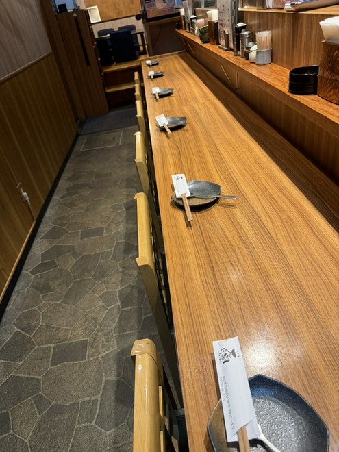 カウンター席がある