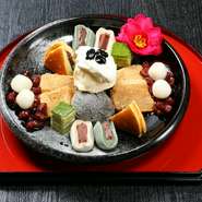 一皿で、何種類ものおいしさが楽しめる『鎌倉贅沢パフェ』がオススメです。