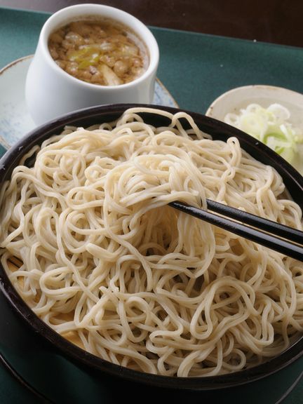 リピーター続出! 奥深い美味しさの『きざみ鴨せいろ』