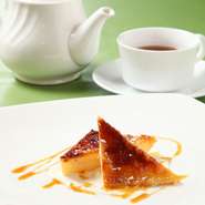 本日のデザート（黒板に書いています）