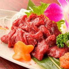 会津小林畜産直送の『極上馬刺し』