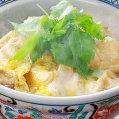 湯布院朝霧しゃも親子丼