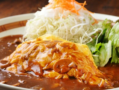 ふわトロのたまらない食感『名物とろ～りオムライス』