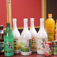 飲み放題に通常メニューのマッコリ8種＋韓国焼酎が入っています。事前予約でメニュー以外の韓国料理を食べることもできます。(要予約)