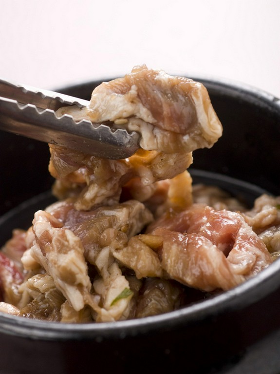 当店一押し『壺漬けカルビ　250g』