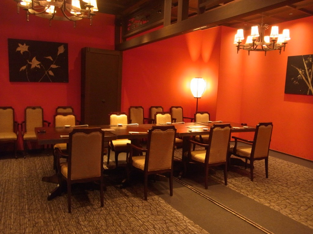 高級感あふれるバンケットルーム