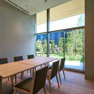 2名様～12名様までご利用できます。