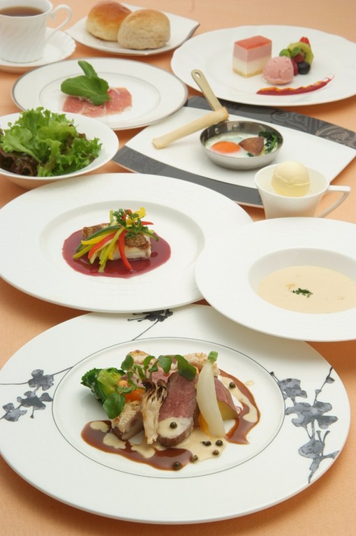 おすすめの宮崎牛を使ったクラシカルなフレンチでおもてなしを…