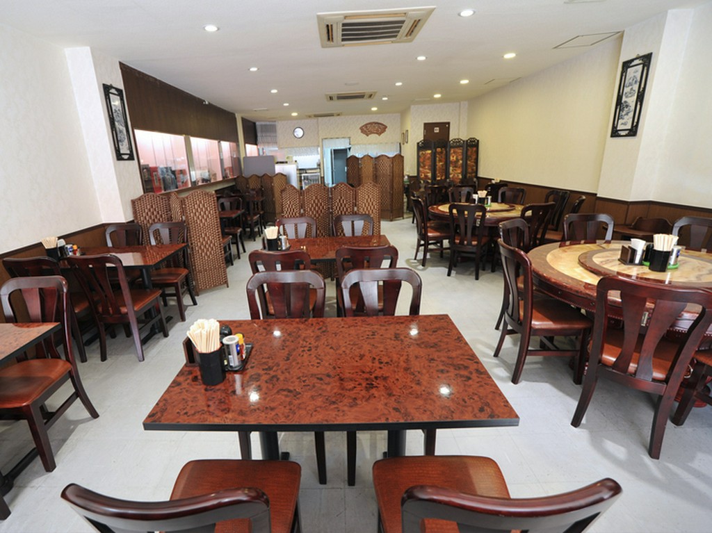 全60席。貸切も承ります