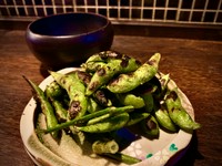 炭火で塩焼きしました。