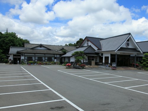 150人収容可能！　ゆったりスペースのお店です
