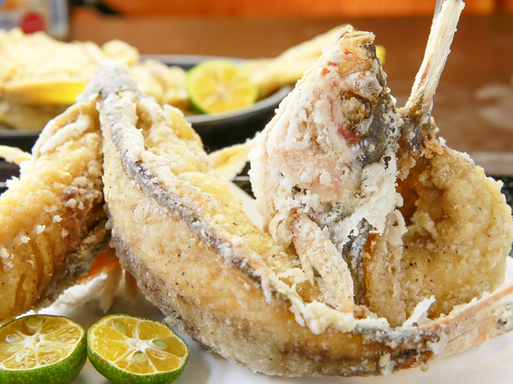 魚丸ごと召し上がれ『あげ魚定食』　（一例　ぐるくん揚げ）