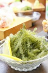 沖縄名物海ぶどう。プチプチの食感がたまりません。