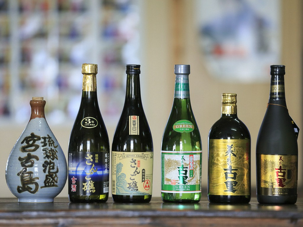 泡盛各種ございます