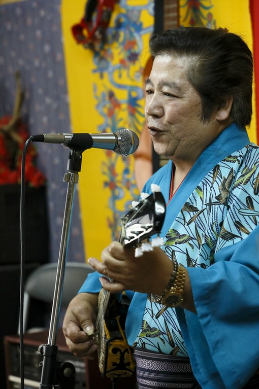 迫力あるライヴ演奏、飛び入りも歓迎です