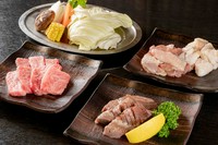 厚切りとろタン/たらふく和牛カルビ/黒毛和牛たらふくホルモン/若鶏/自家製ソーセージ/焼野菜/ごはん(中2つ)