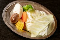 単品野菜もあります！
しいたけ(6個)　473円(税込)
玉ねぎ　　　　 220円(税込)
キャベツ焼き　 220円(税込)