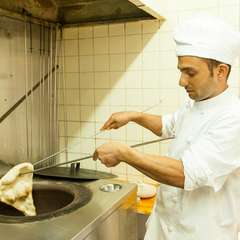 熟練シェフがつくる本格インド料理は日本人好みにアレンジ