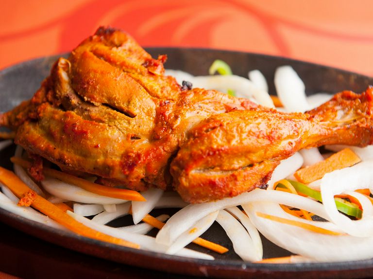 スパイシーな味わいでビールにぴったり『タンドリーチキン 1P』