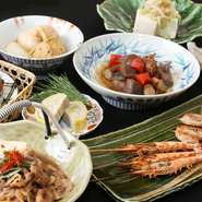 寒い日が続いておりますが、体調など崩されていませんか？

只今で暖かいお料理や熱燗でほっこりしてお帰りください。

