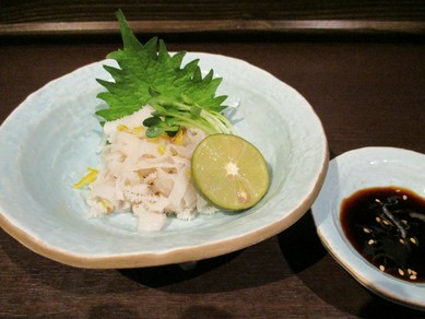 名物白センマイ刺し
