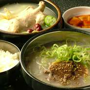 塩味のコムタンは牛のテールを8時間丁寧に煮込んでつくっており、柔らかくトロトロです。参鶏湯は朝鮮人参、ナツメ、お米などを中に入れ、12時間煮込んであるので骨まで食べられて、コラーゲンもたっぷりです。