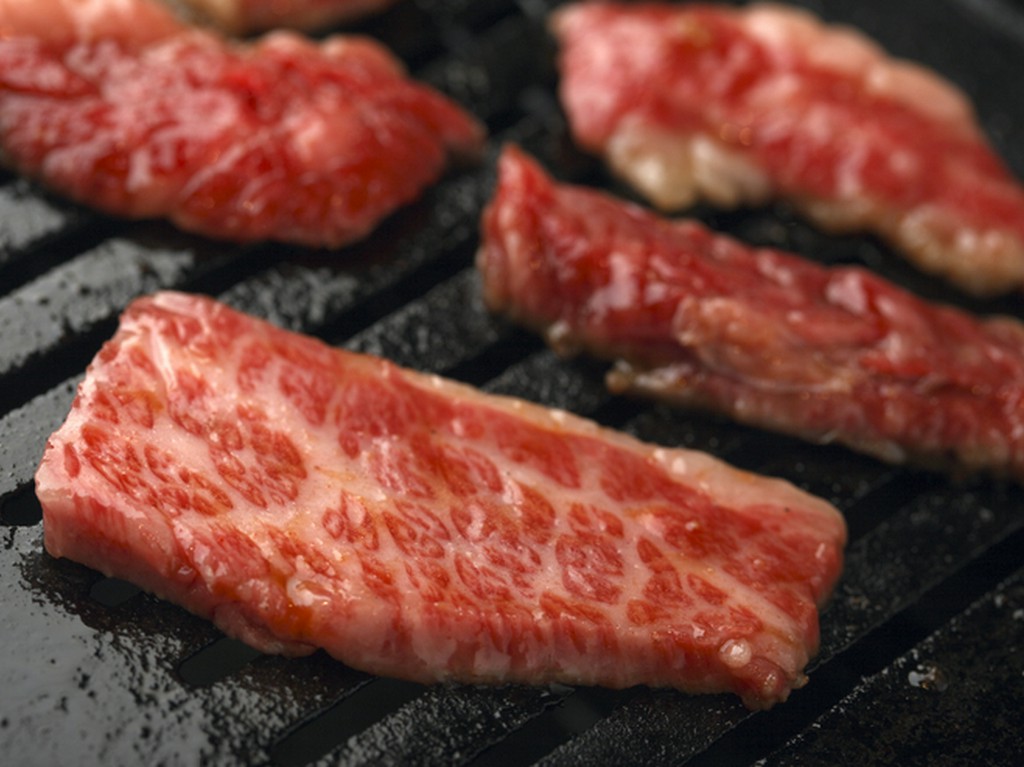 『黒毛和牛カルビ』（これで並　驚きの旨さ）