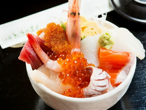 小樽の海の幸を堪能できる 海鮮丼