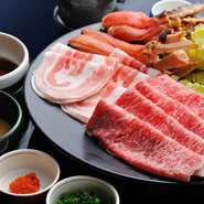 親しんだ同僚との別れや新たな仲間との出会い……しゃぶしゃぶ、ステーキ、すき焼き、食べ放題、和食会席などの充実コースそれぞれに飲み放題を付けて気軽に楽しんでいただければと思います。