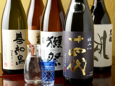 この道15年の利き酒師が厳選した日本酒とうまい飯