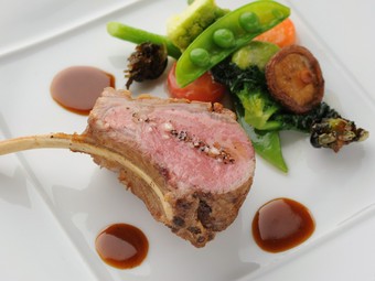 『オーストラリア産　仔羊背肉のロースト』　