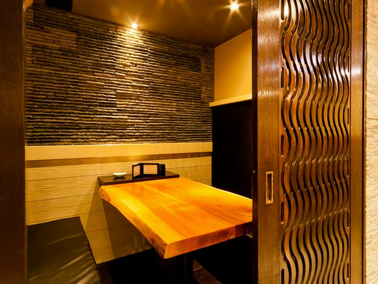 人気店でもあることから、大事な場面では早目の予約をオススメ