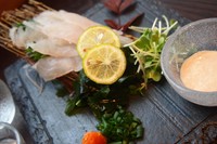 新鮮なカワハギならではの「濃厚」な肝がついてます。
