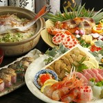 旬の新鮮な魚介を使った海鮮料理が堪能できるコースです。