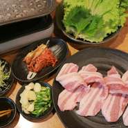 日本でこの味、このスタイル、豚肉は国産、是非一度！！（２～３人前）