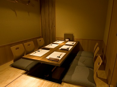 大事な日の接待や記念日等に是非御使い下さい。