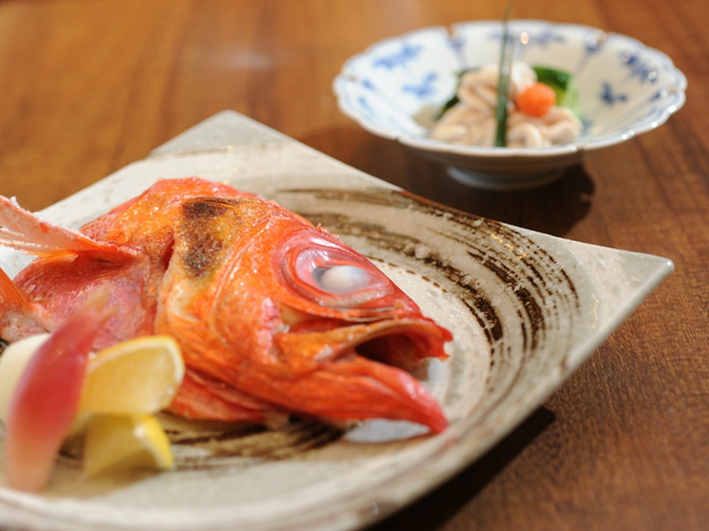 割烹ならではの料理をお楽しみください。