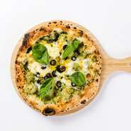 菜の華ファームで育てたバジルでソースを作った自信作！(テイクアウト1300円)
