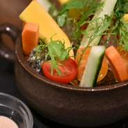 ・レギュラー　1,188円
・ハーフ　　　858円