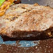 炭火焼きステーキ＆旬の焼野菜 赤ワインみそソース