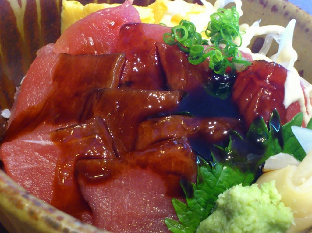 多彩な味を楽しめるランチメニュー