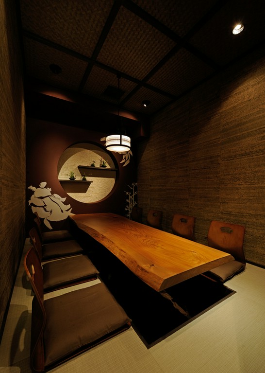 ゆっくりとくつろげる個室で和みの宴を