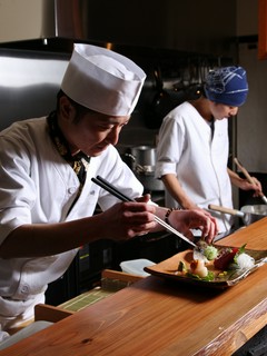 丁寧に仕上げた自慢の料理をご堪能ください