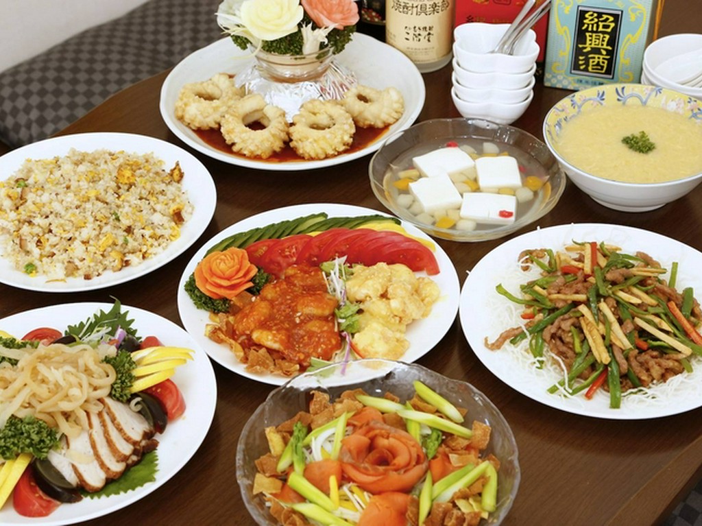 充実のコース料理と種類豊富な飲み放題で宴会を