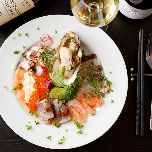 【こだわり食材】 地元野菜や全国の鮮魚など旬の味覚が満載!