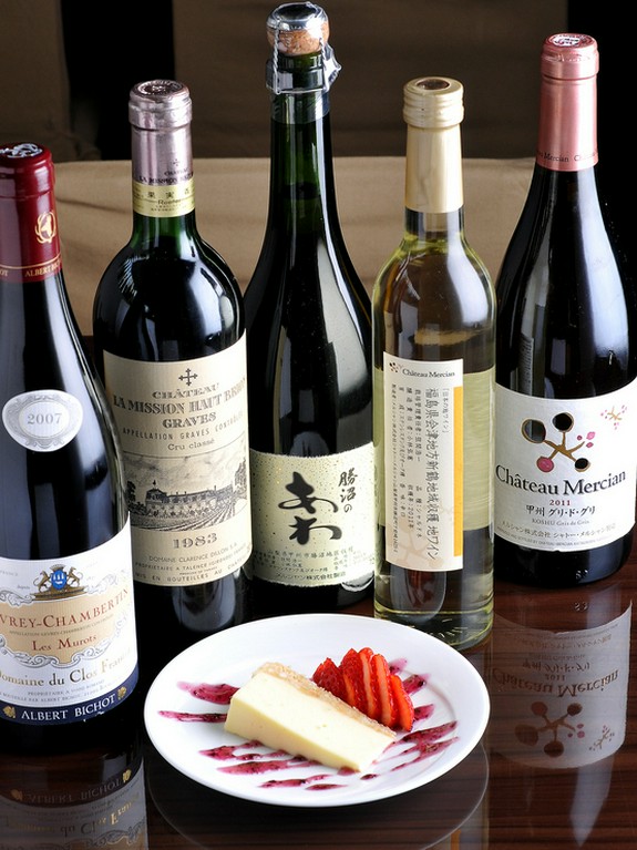 串揚げに合うワインを楽しみながら