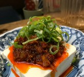 自家製の明太子ラー油を豆腐にのせました!
